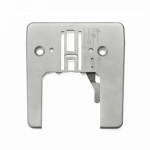 Needle plate for Toyota SP100 and SP200 series sewing machines