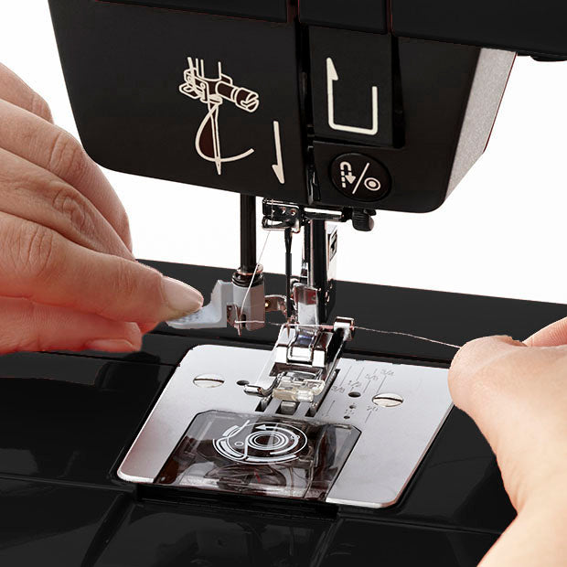 Toyota OEKAKI Renaissance - Black CPU sewing machine